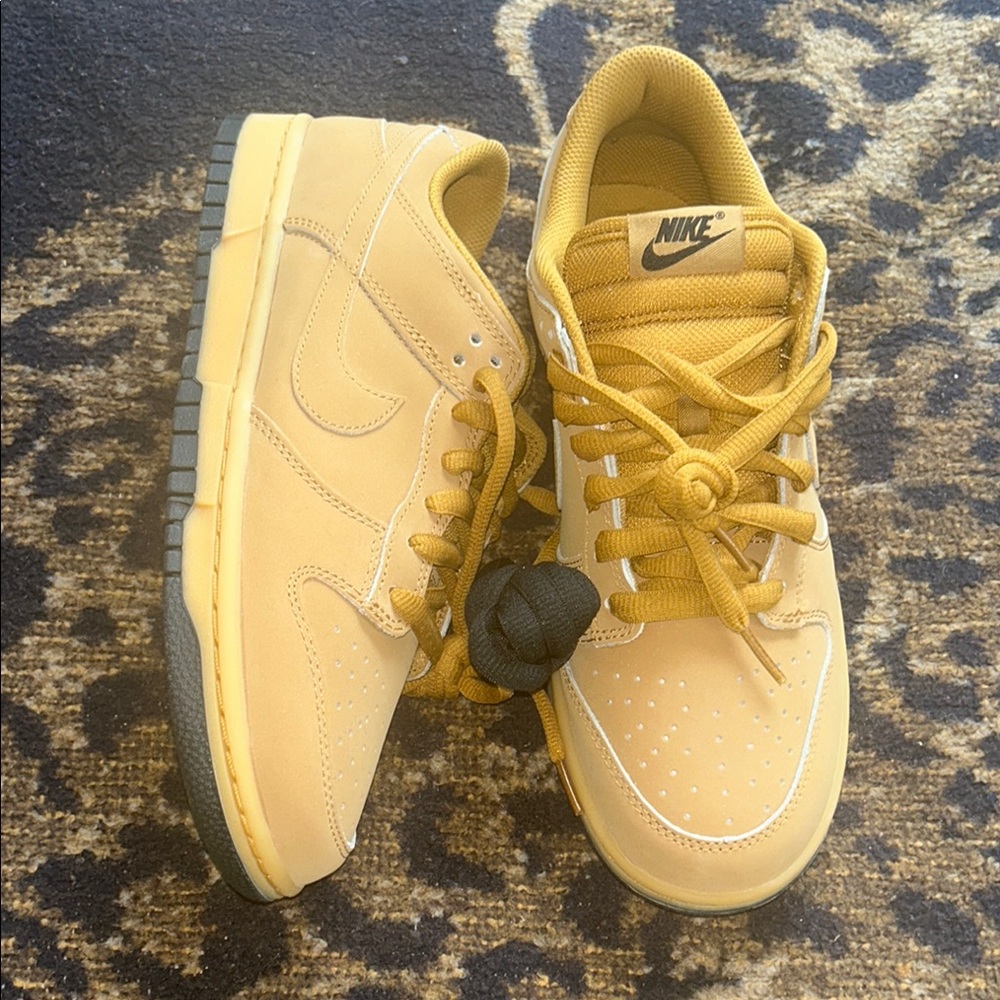 Nike Dunk Low Retro SE
